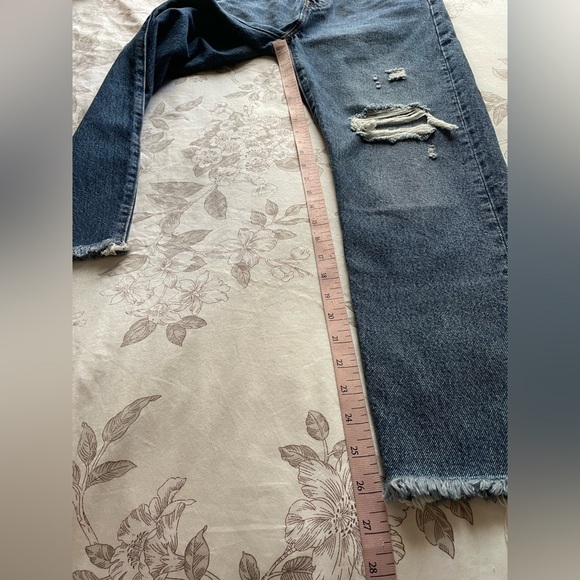 Levis Premium Wedgie Straight Jeans 25 Distressed Button Fly Raw Hem Carry Kerry - Picture 14 of 14